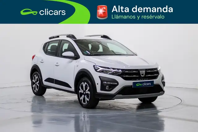Dacia Sandero view 3