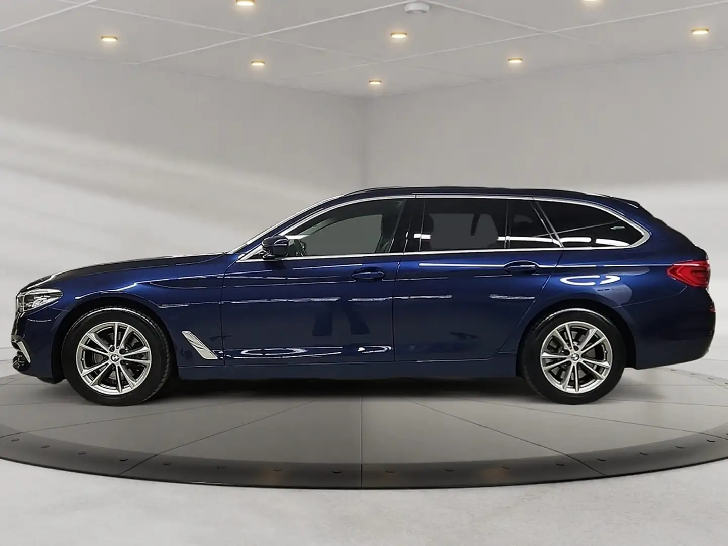 BMW 518 d * LUXURY LINE * VIRTUAL COCKPIT * KAMERA * AHK * Blue - 2