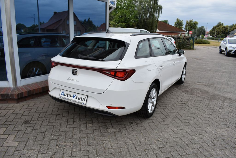 SEAT Leon Sportstourer 2.0 TDI DSG Style DSG- Automatik Navi — photo 4