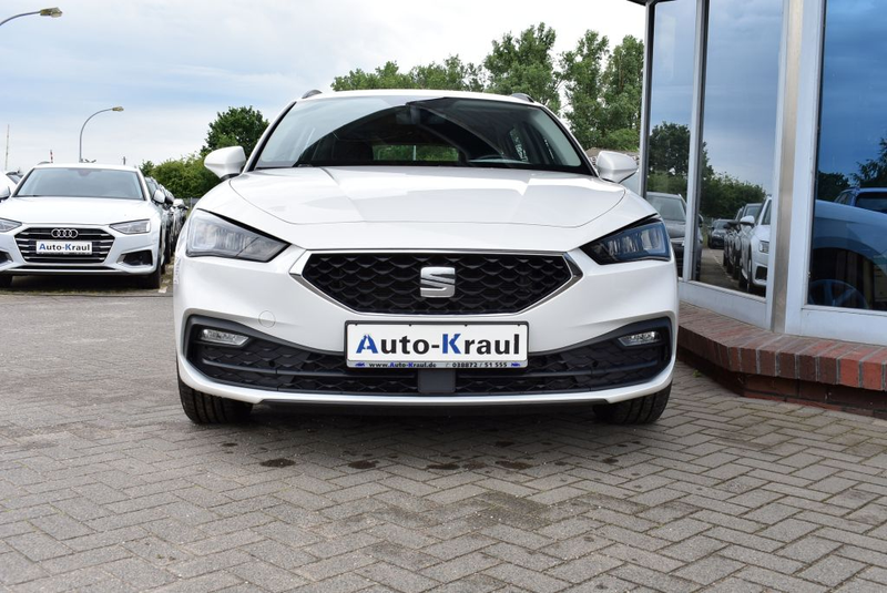 SEAT Leon Sportstourer 2.0 TDI DSG Style DSG- Automatik Navi — photo 8