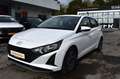 Hyundai i20 1.2 79 PS Navi Kamera SHZ PDC Alu16 SOFORT Weiß - thumbnail 1