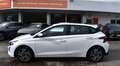 Hyundai i20 1.2 79 PS Navi Kamera SHZ PDC Alu16 SOFORT Weiß - thumbnail 4