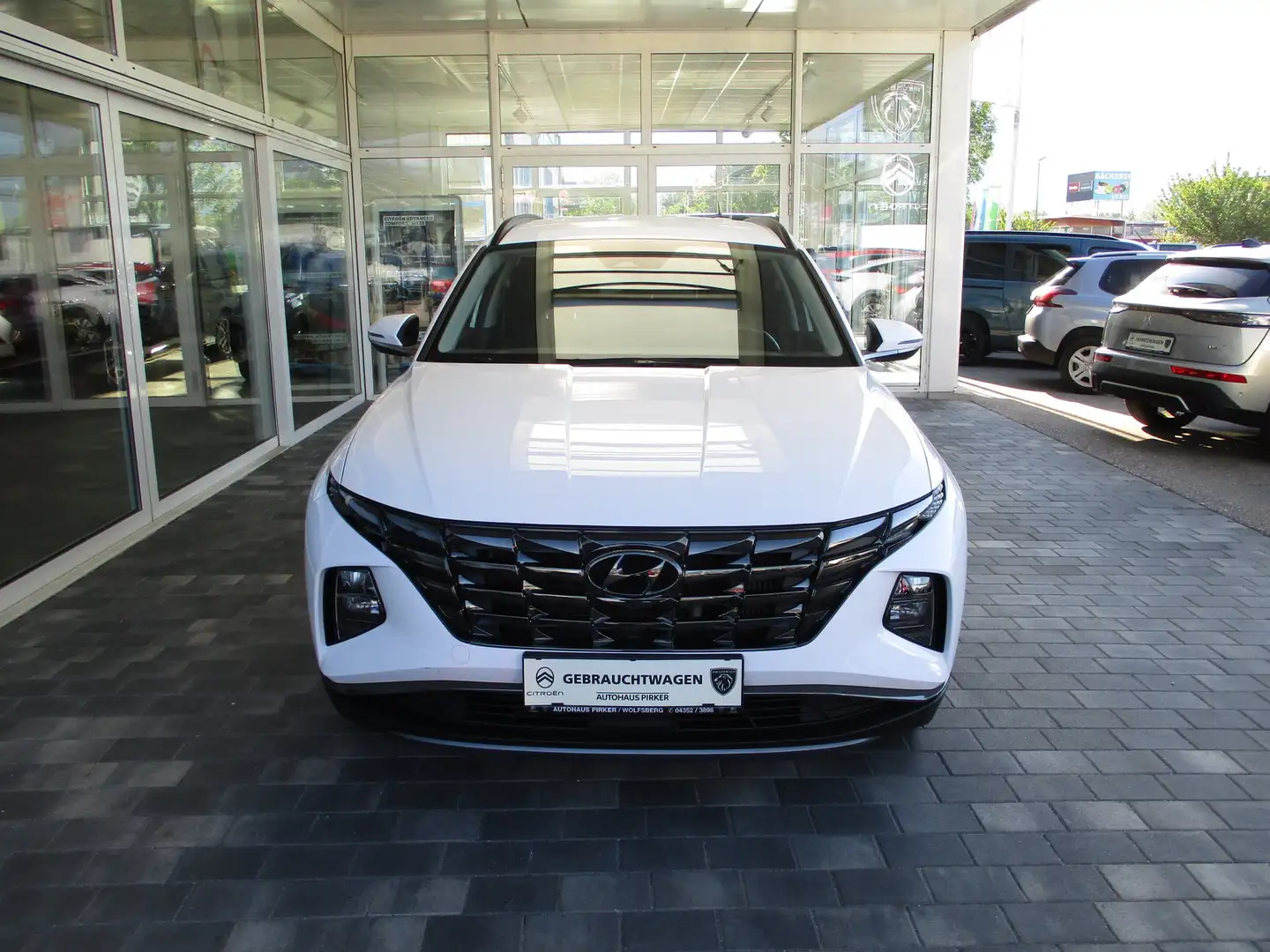 Hyundai TUCSON 1,6 CRDi Smart Weiß - 2