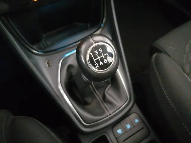 Ford Puma view 13