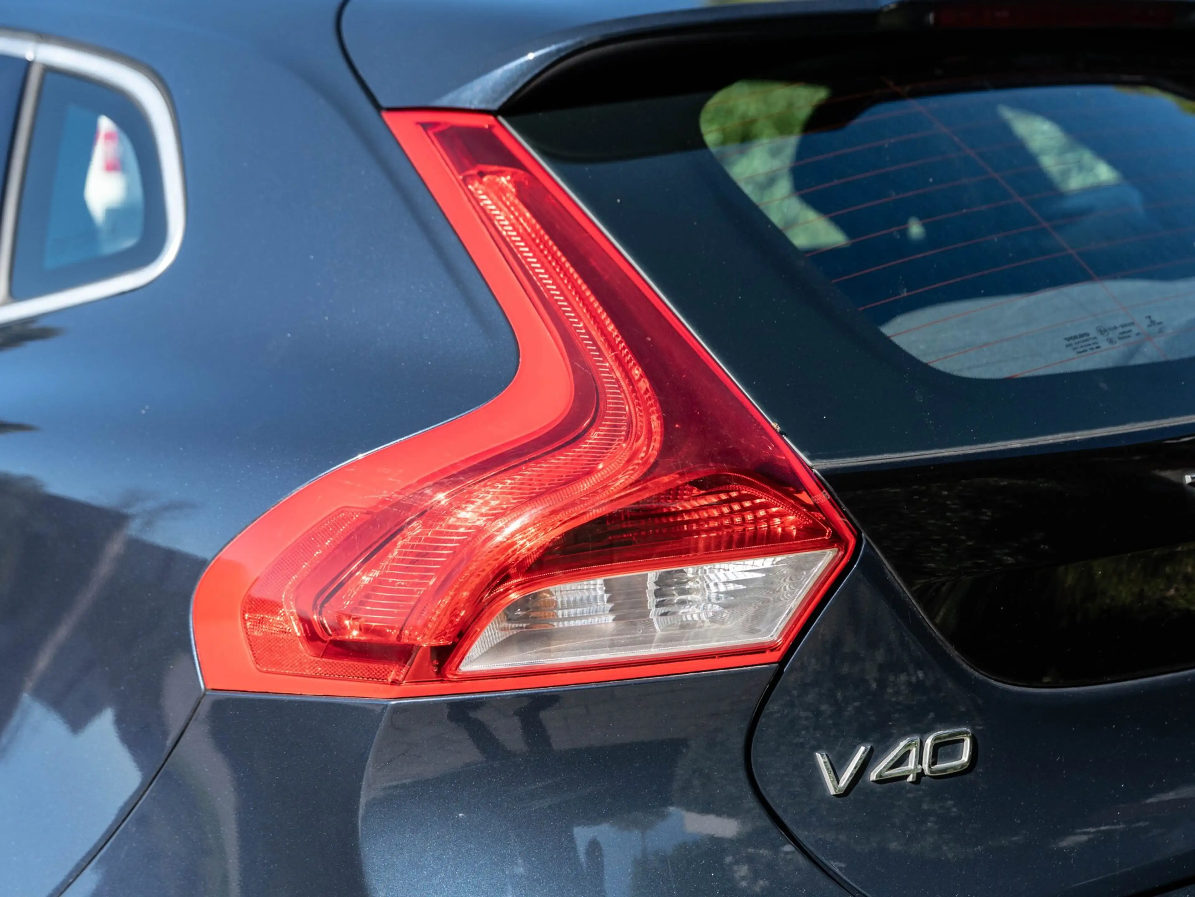 Volvo V40 2.0 D4 R-Design Business | STOEL VERW ZWART LEDER — photo 14