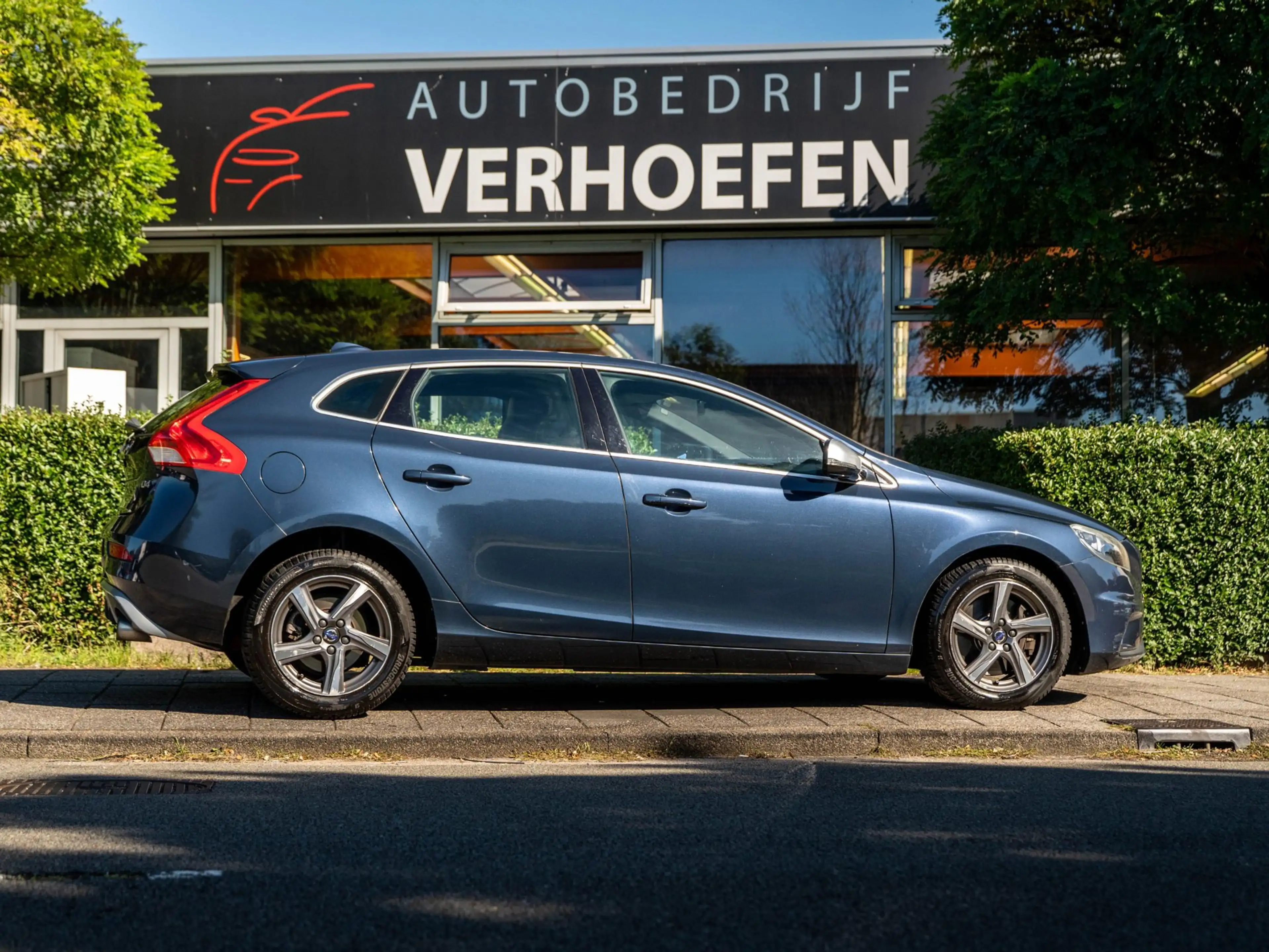 Volvo V40 2.0 D4 R-Design Business | STOEL VERW ZWART LEDER — photo 5