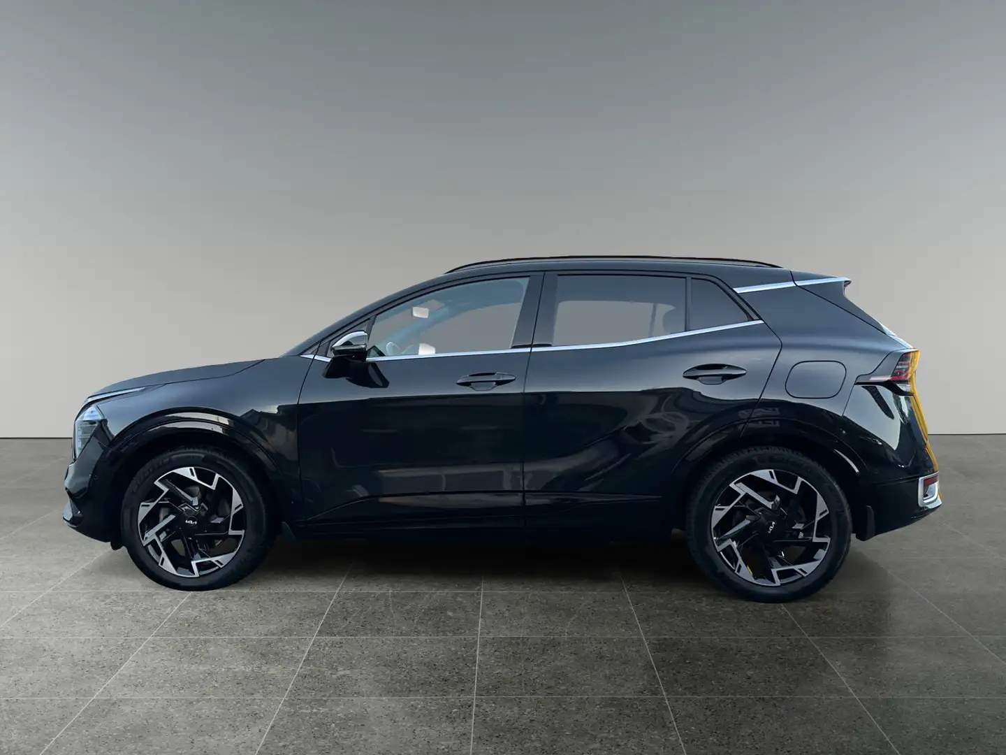 Kia Sportage 1,6 TGDI PHEV AWD GT-Line Aut.  8-fach bereift! Schwarz - 2