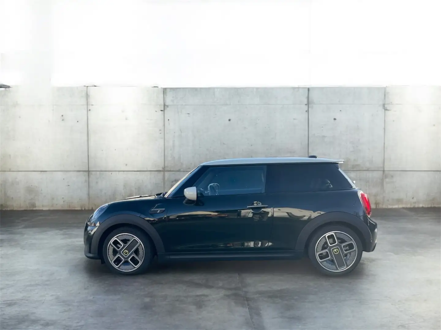 MINI Cooper SE Resolute Edition Navi LED SHZ Apple Car Play DAB Grün - 2