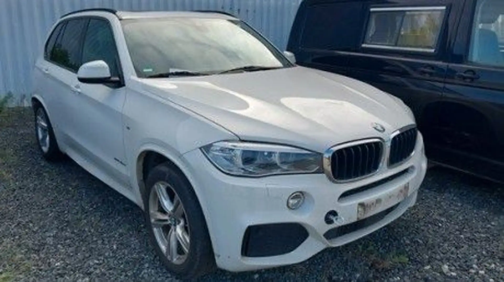 BMW X5 xDrive 30 d M Sport *MOTORSCHADEN* Blanc - 2