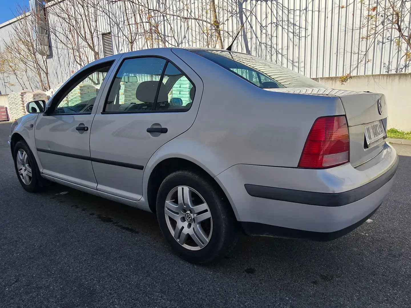 Volkswagen Bora PICKERL BIS 9/26**Klimatronic**Tempomat Argintiu - 2