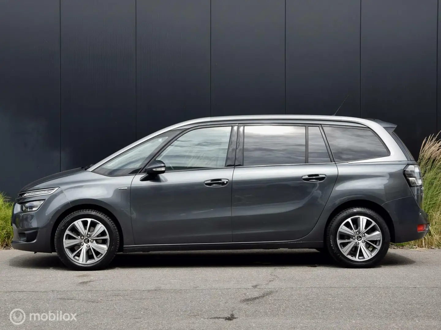 Citroen Grand C4 Picasso 165pk Shine I Automaat I 7 zits I Grau - 2