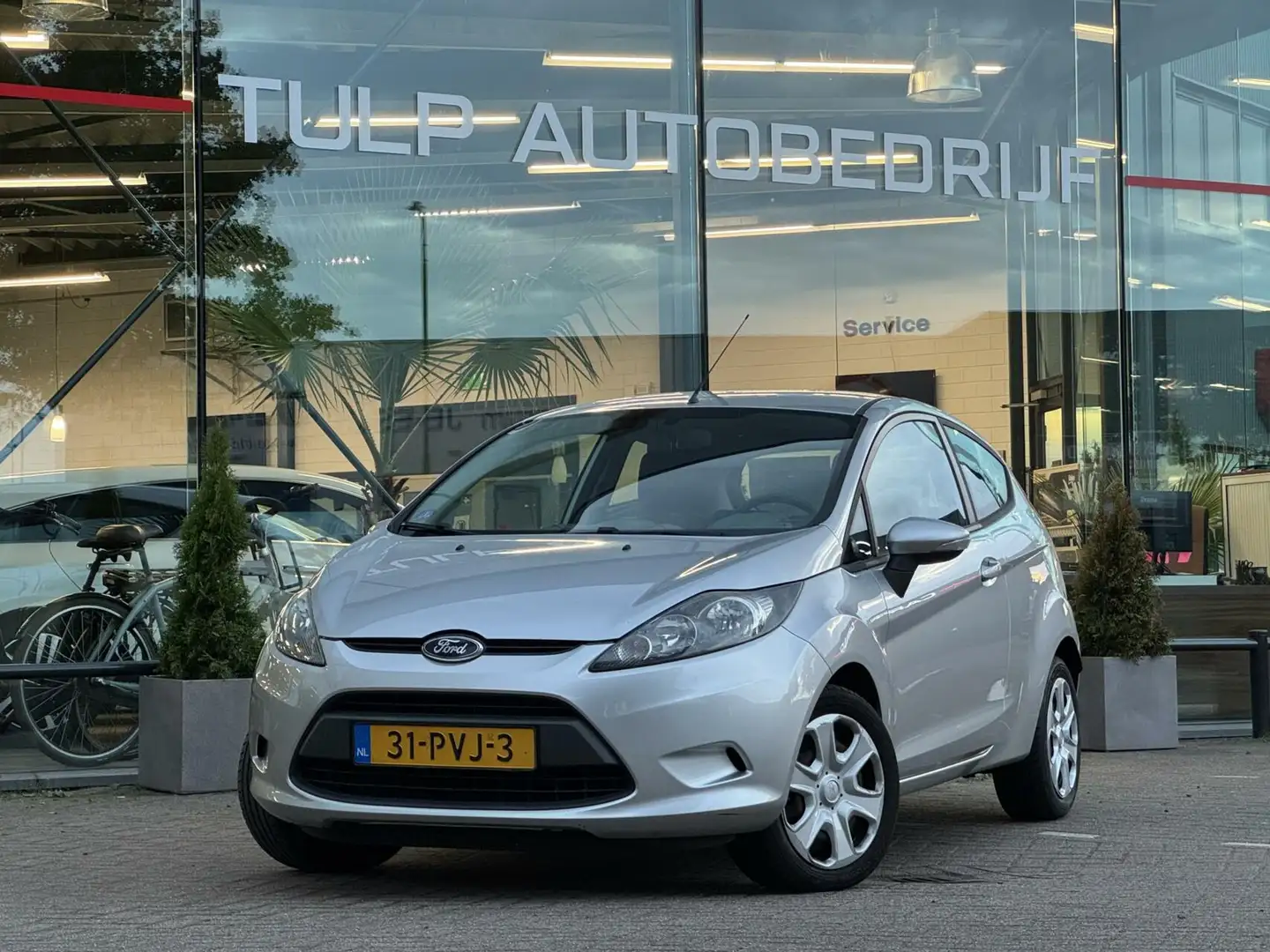 Ford Fiesta 1.25 Limited 3drs 2011 Airco Серый - 1