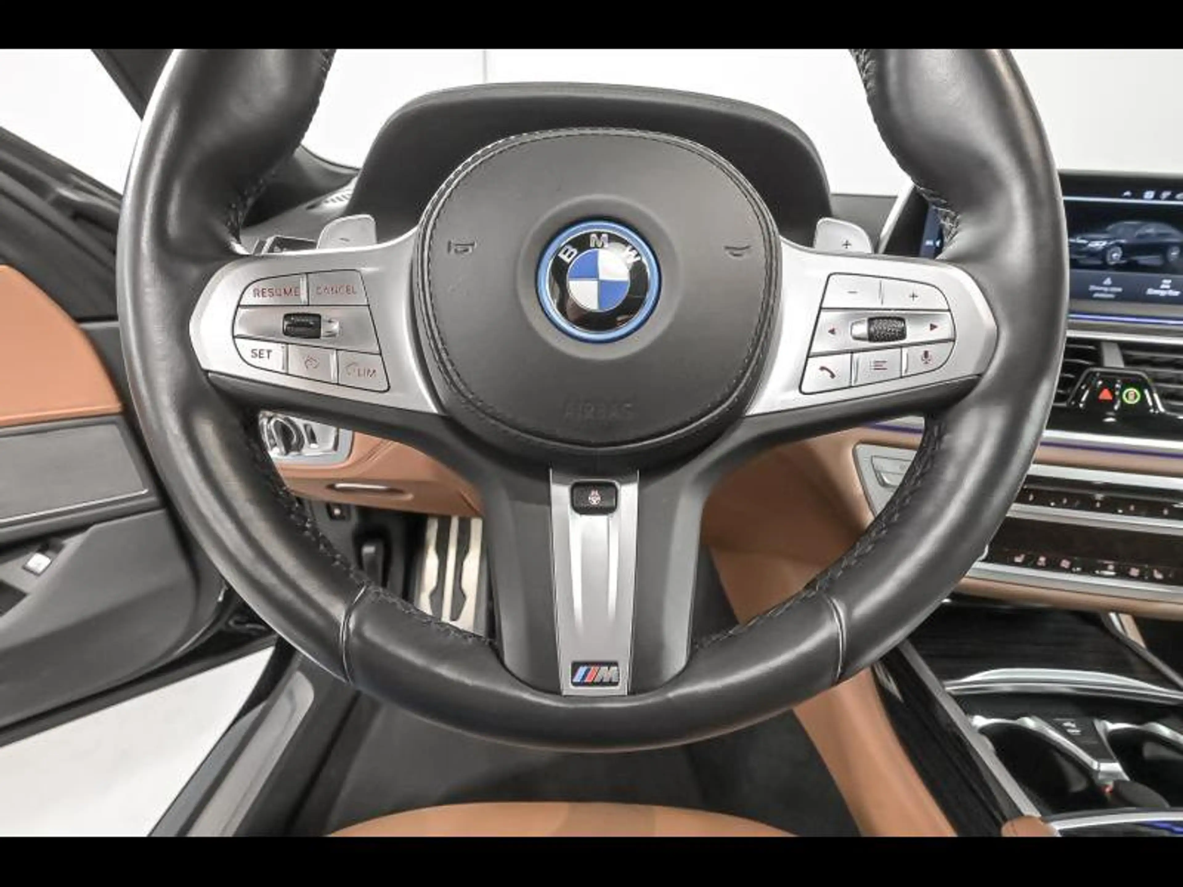 BMW 745 M sport — photo 9