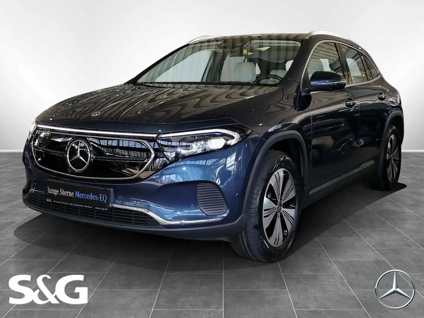 Mercedes-Benz EQA 250 AHK+360°+PANORAMA+LED+CARPLAY+MBUX+18" Blau - 1