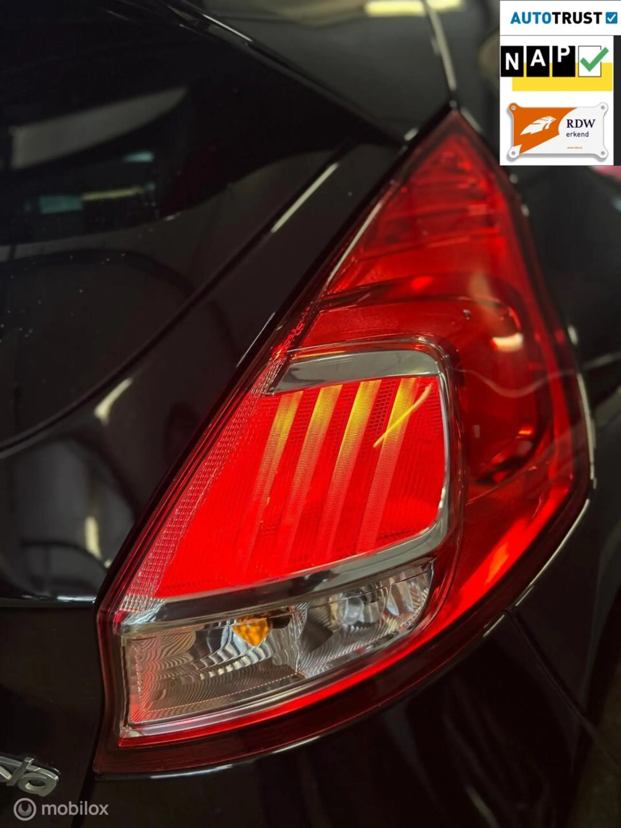 Ford Fiesta 1.0 EcoBoost ST Line|APK|AIRCO|STOELVERW| — photo 10