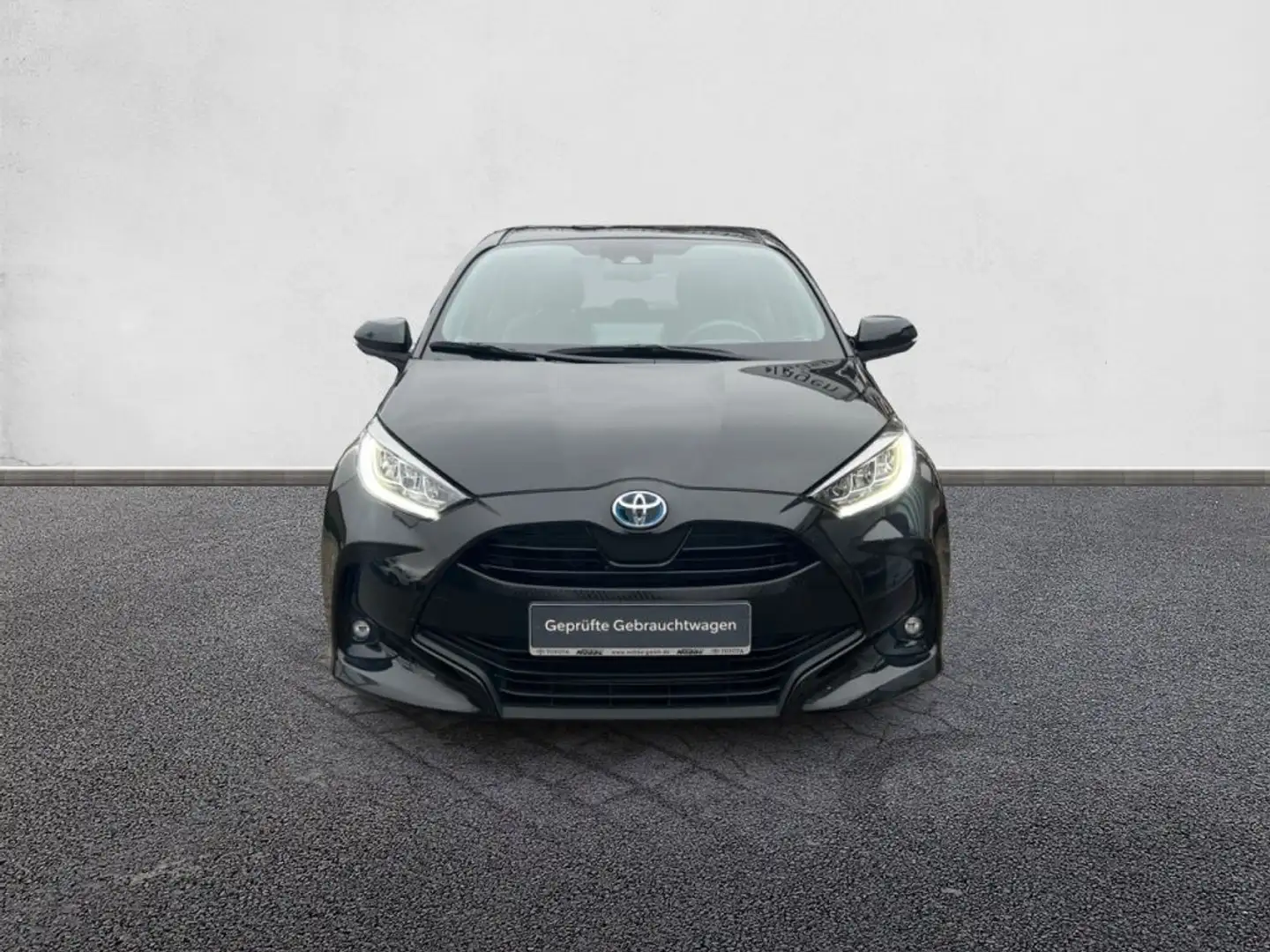 Toyota Yaris Hybrid 1.5 VVT-i Luxe Nero - 2