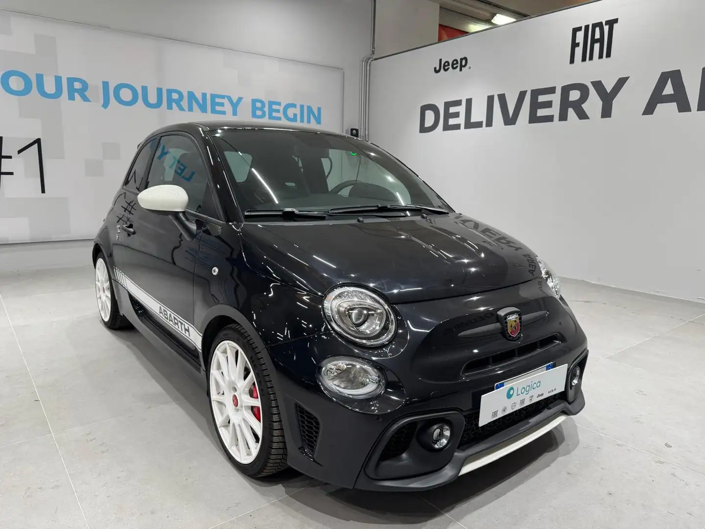 Abarth 695 1.4 T-Jet 70th Zwart - 1