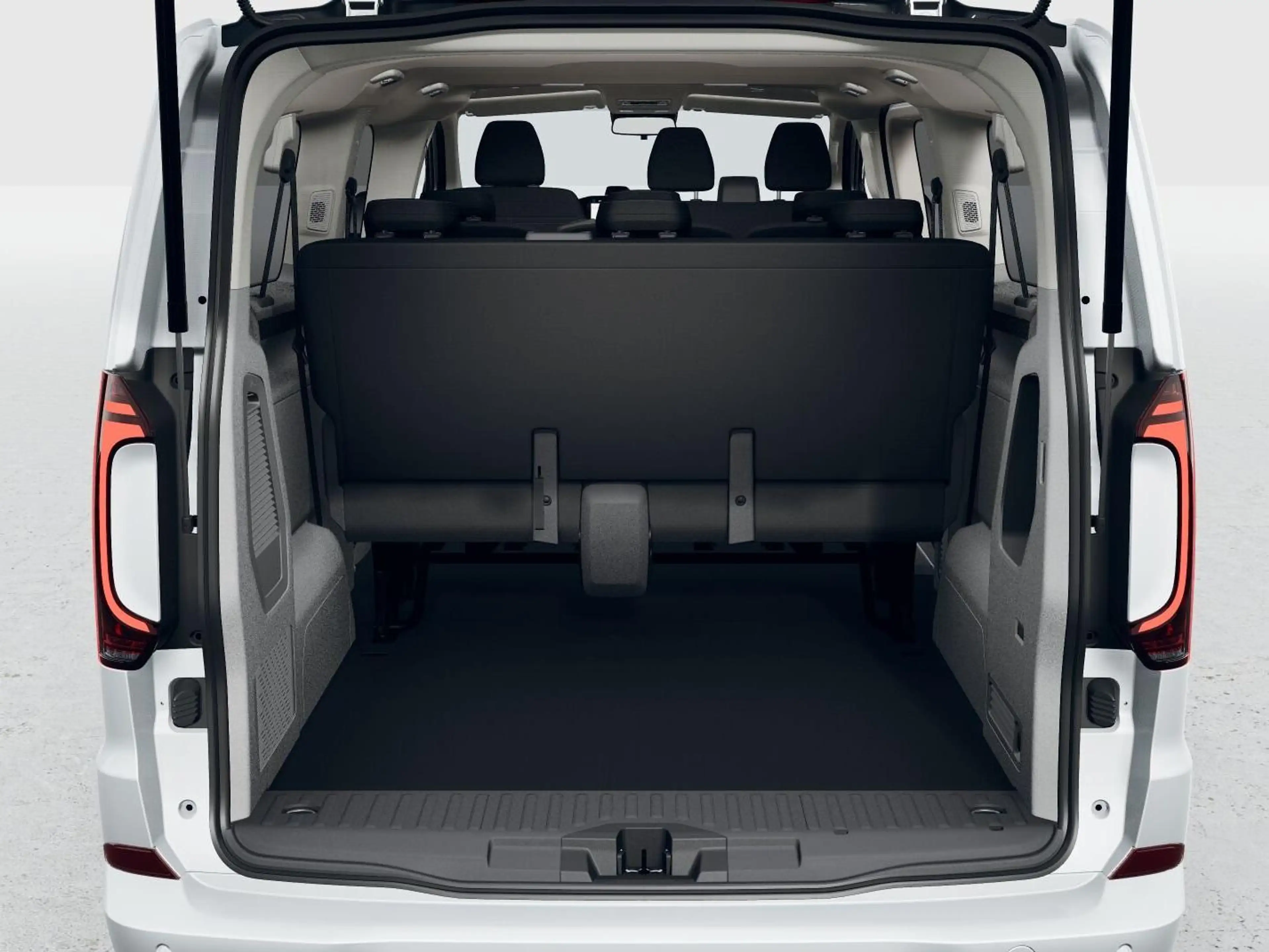Volkswagen T7 Caravelle Caravelle Edition LR 4MOTION — photo 12