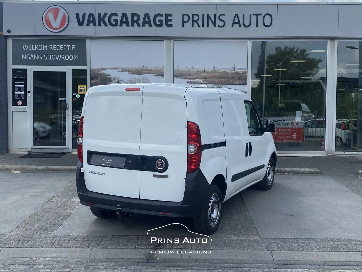 Fiat Doblo Cargo 1.6 MJ L1H1 |AIRCO|TREKHAAK|BETIMMERING|ONDE Wit - 2