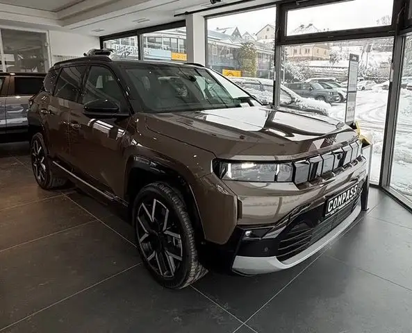 Jeep Sonstige
