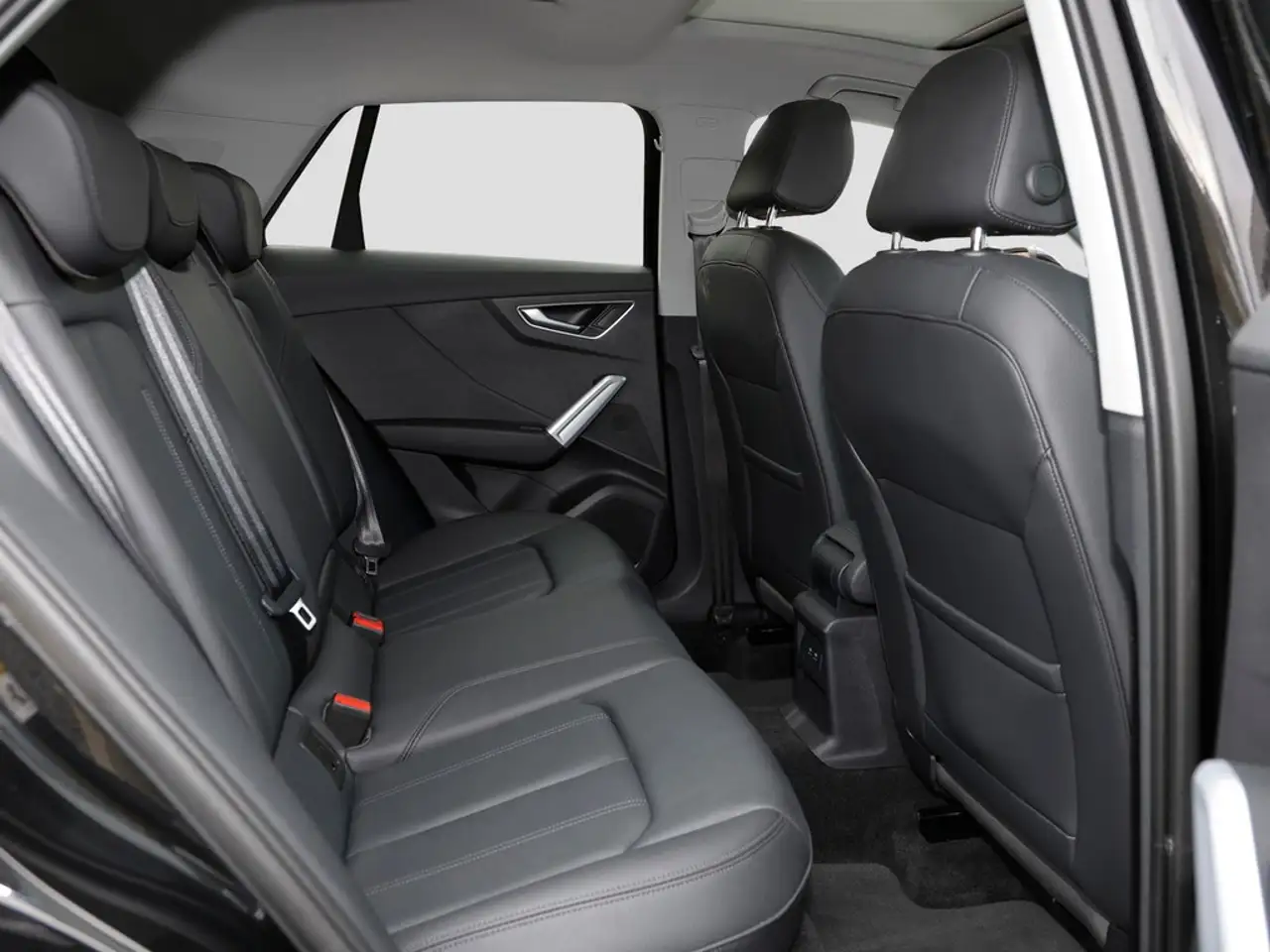 Audi Q2 40 TFSI quattro S line Panorama Kamera Leder, миниатюра 10