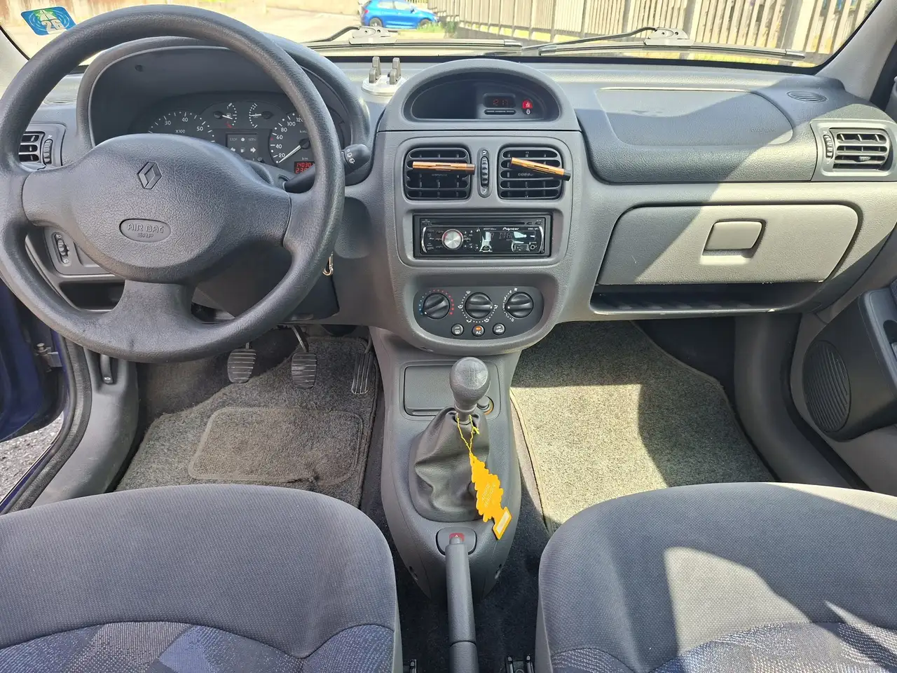 Renault Clio 5p 1.2 RT 2airbag, foto 8