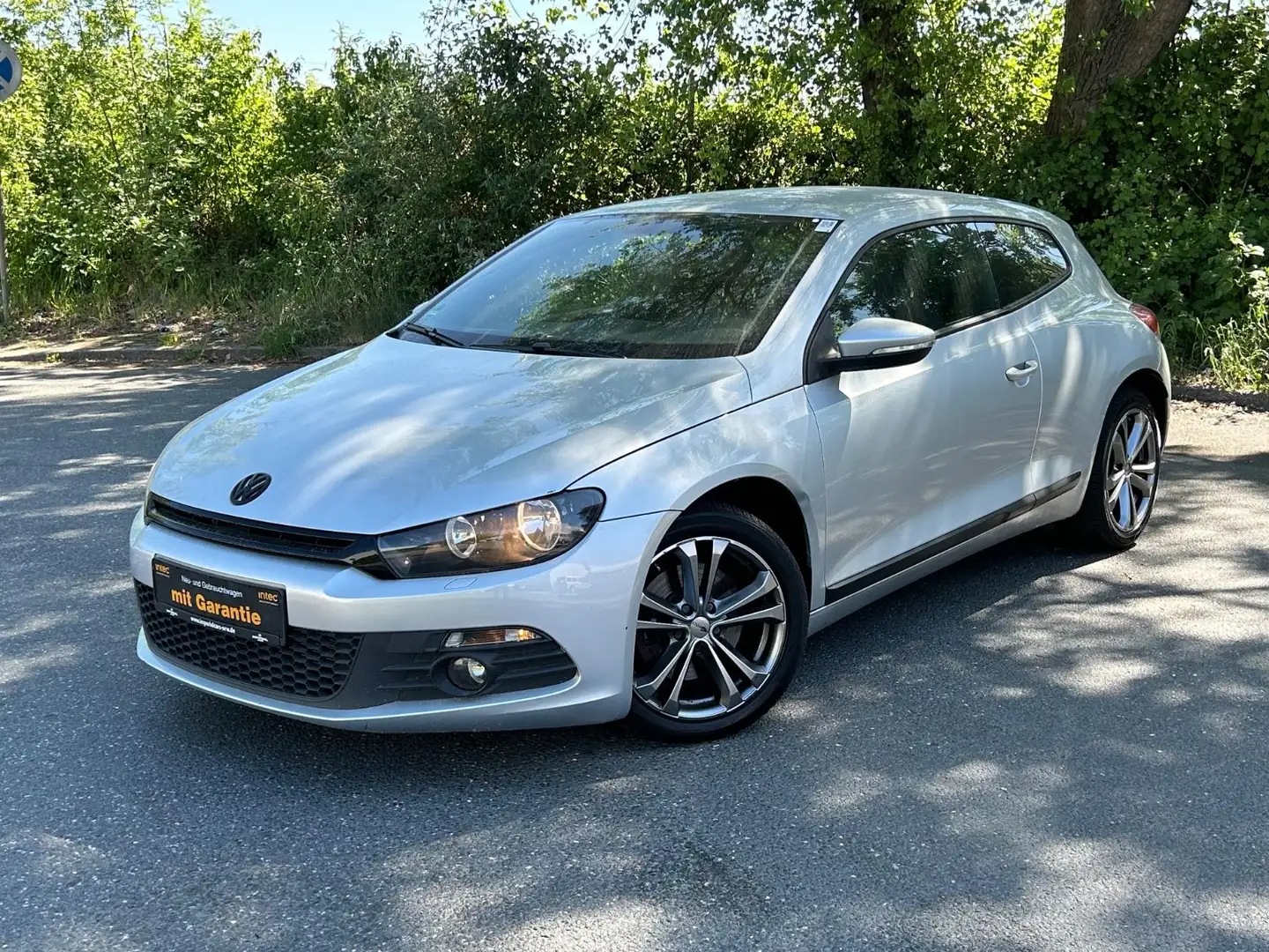 Volkswagen Scirocco 1.4 TSI 118 kW/KLIMAAUTO/SHZ/TEMPOMAT// Argent - 1