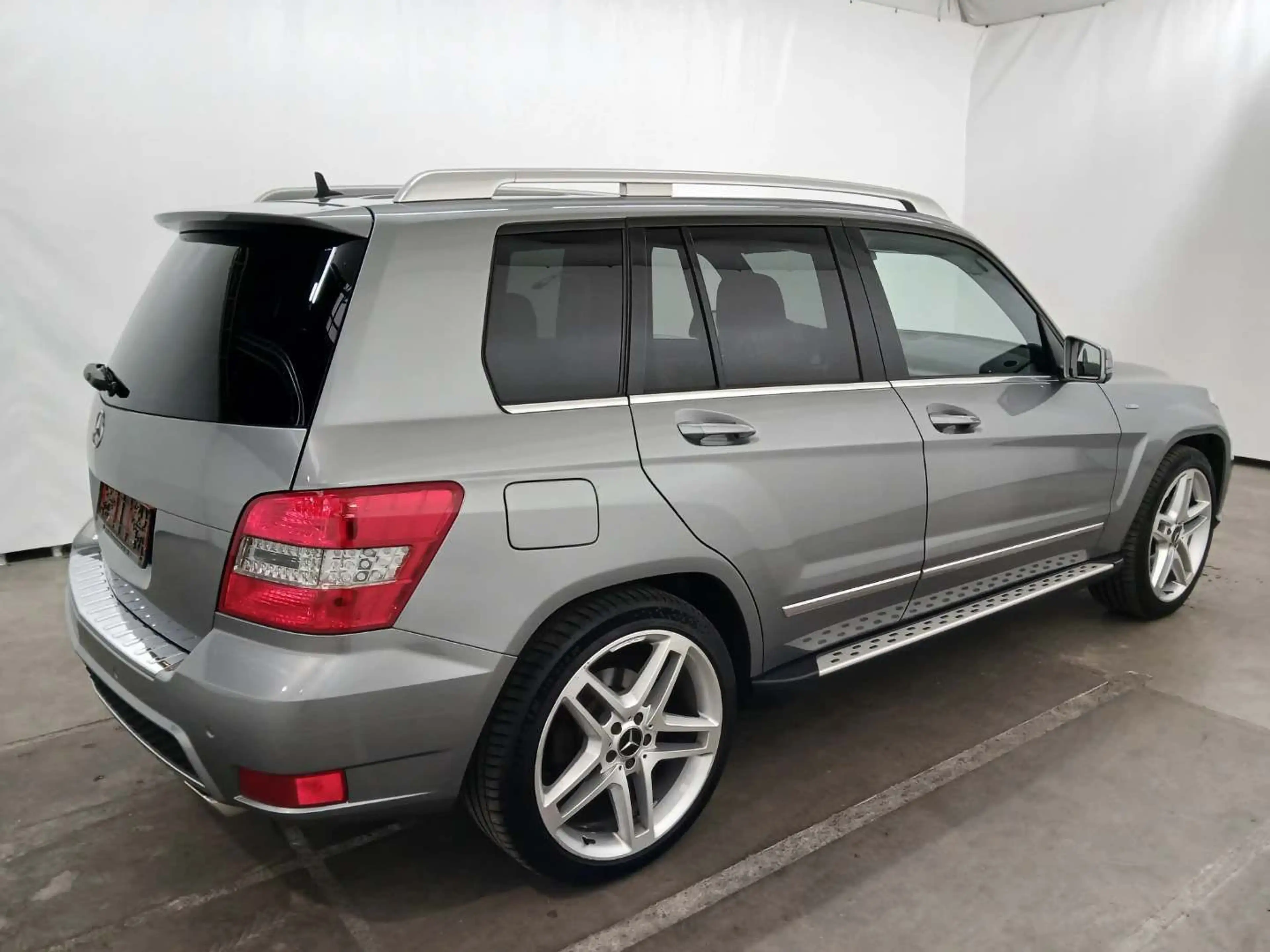 Mercedes-Benz GLK 350 AMG Line 4Matic/PANO/RFK/AHK/BI-XENON — photo 4