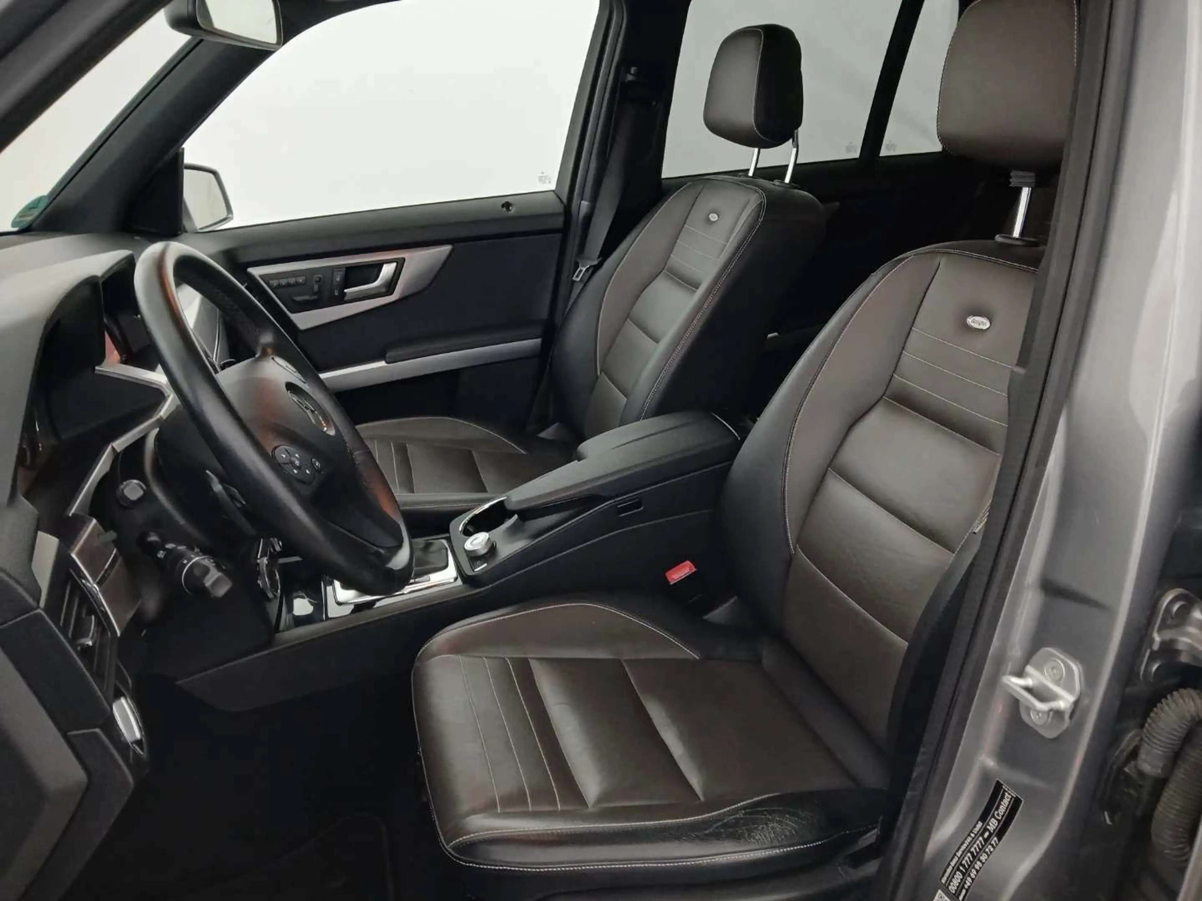 Mercedes-Benz GLK 350 AMG Line 4Matic/PANO/RFK/AHK/BI-XENON — photo 10