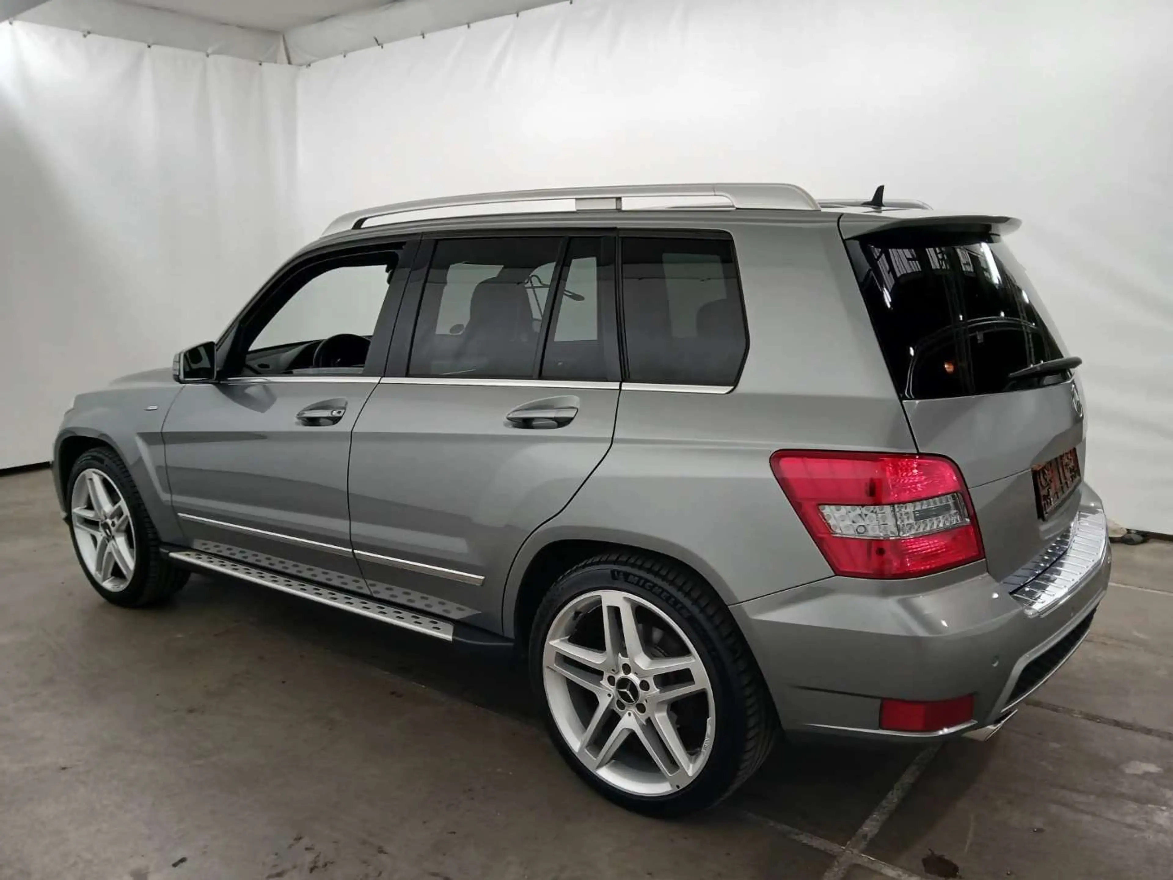 Mercedes-Benz GLK 350 AMG Line 4Matic/PANO/RFK/AHK/BI-XENON — photo 9