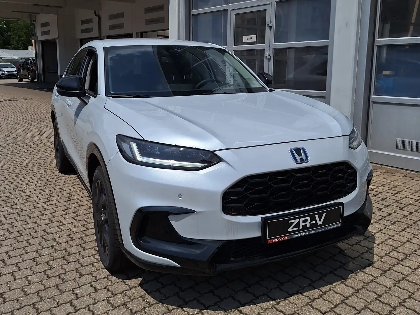 Honda ZR-V e:HEV 2.0 i-MMD Hybrid Sport Белый - 1