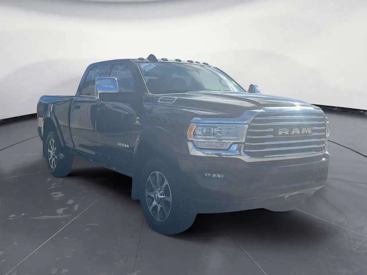 RAM 2500 снимка RAM 2500