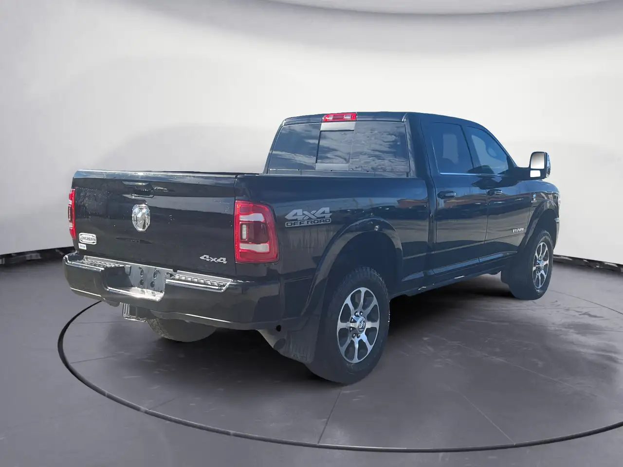 RAM 2500 снимка RAM 2500