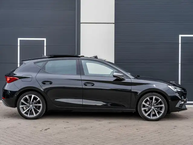 Seat Leon view 7