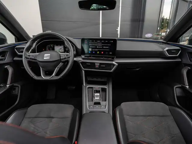 Seat Leon view 3