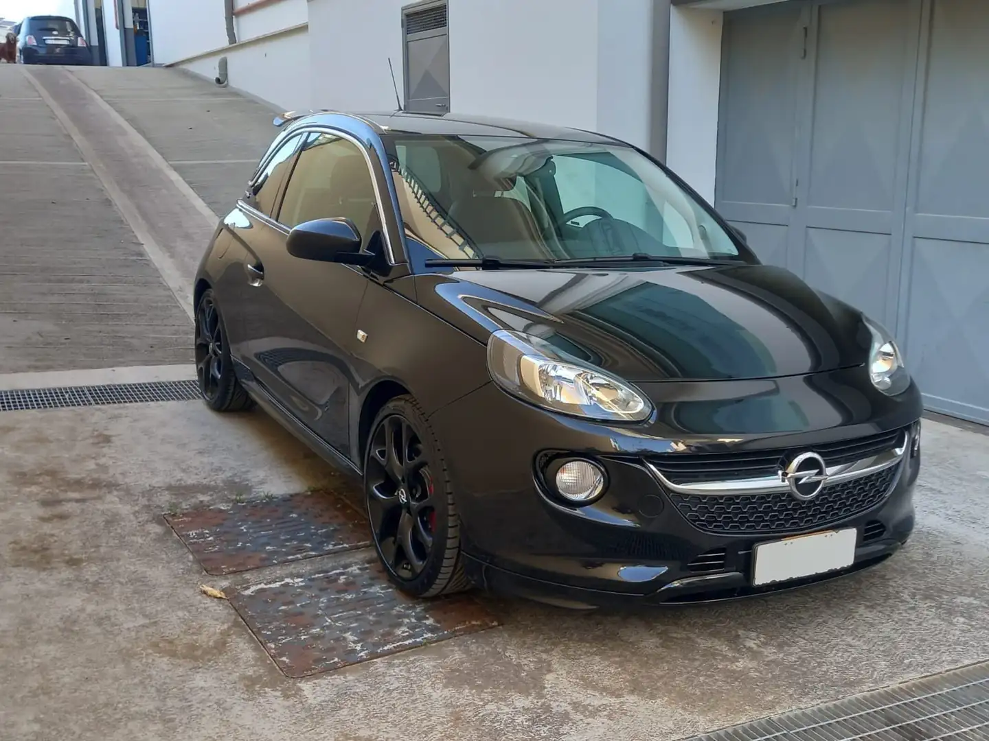 Opel Adam - 1