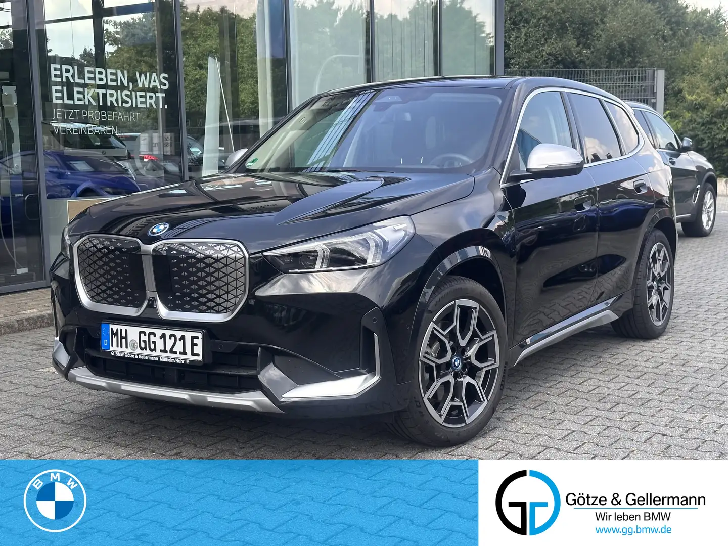 BMW iX1 xDrive30  xLine //DrivingAssistant HeadUp AHK Noir - 1
