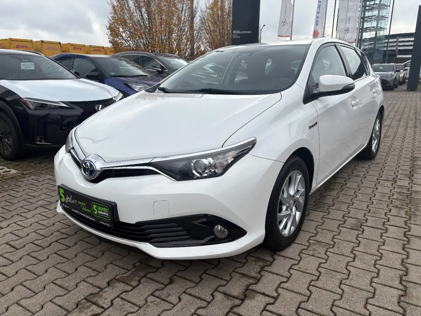 Toyota Auris 1.8 Hybrid Edition-S Navi, 8-fach, Kamera Blanc - 2