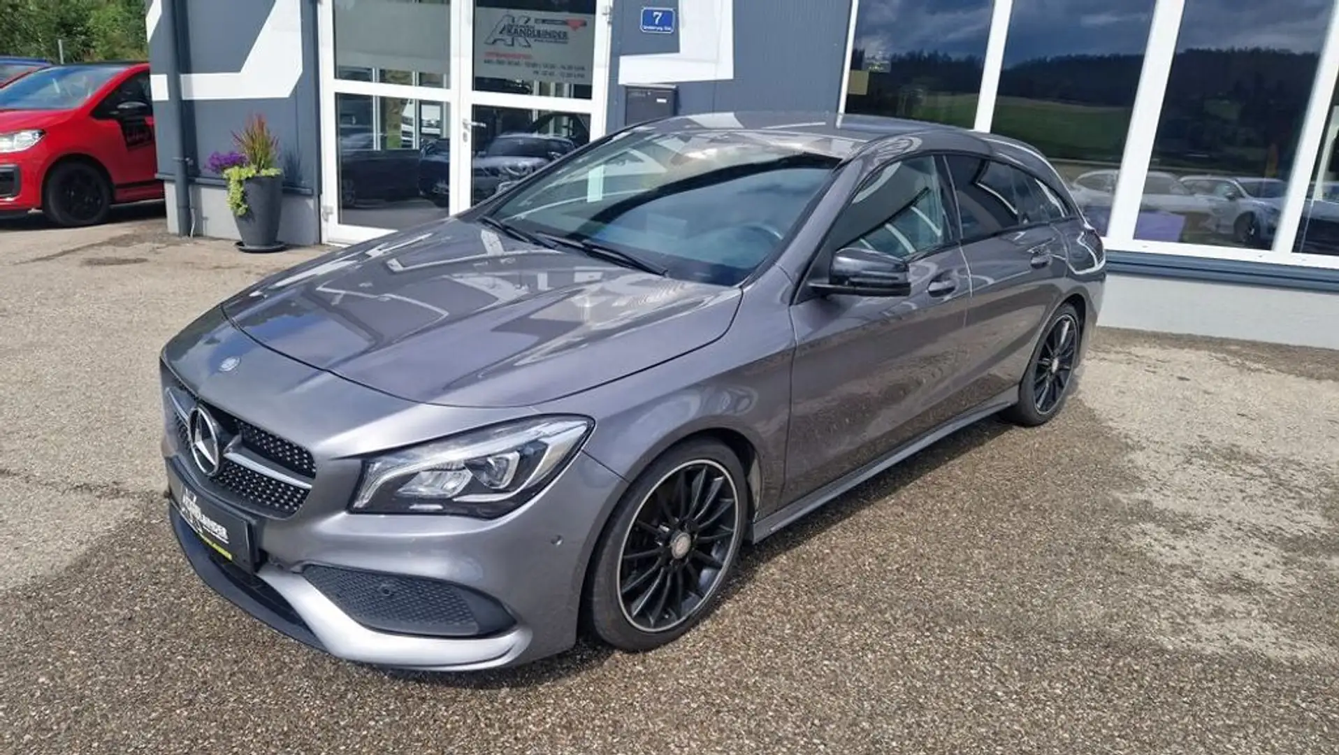 Mercedes-Benz CLA 220 CDI AMG-Packet 4Matic Gris - 2