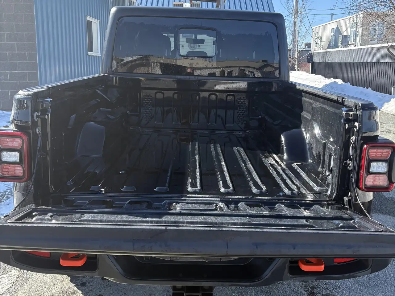 Jeep Gladiator снимка Jeep Gladiator