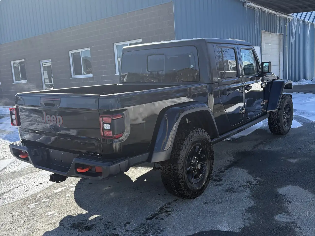 Jeep Gladiator снимка Jeep Gladiator