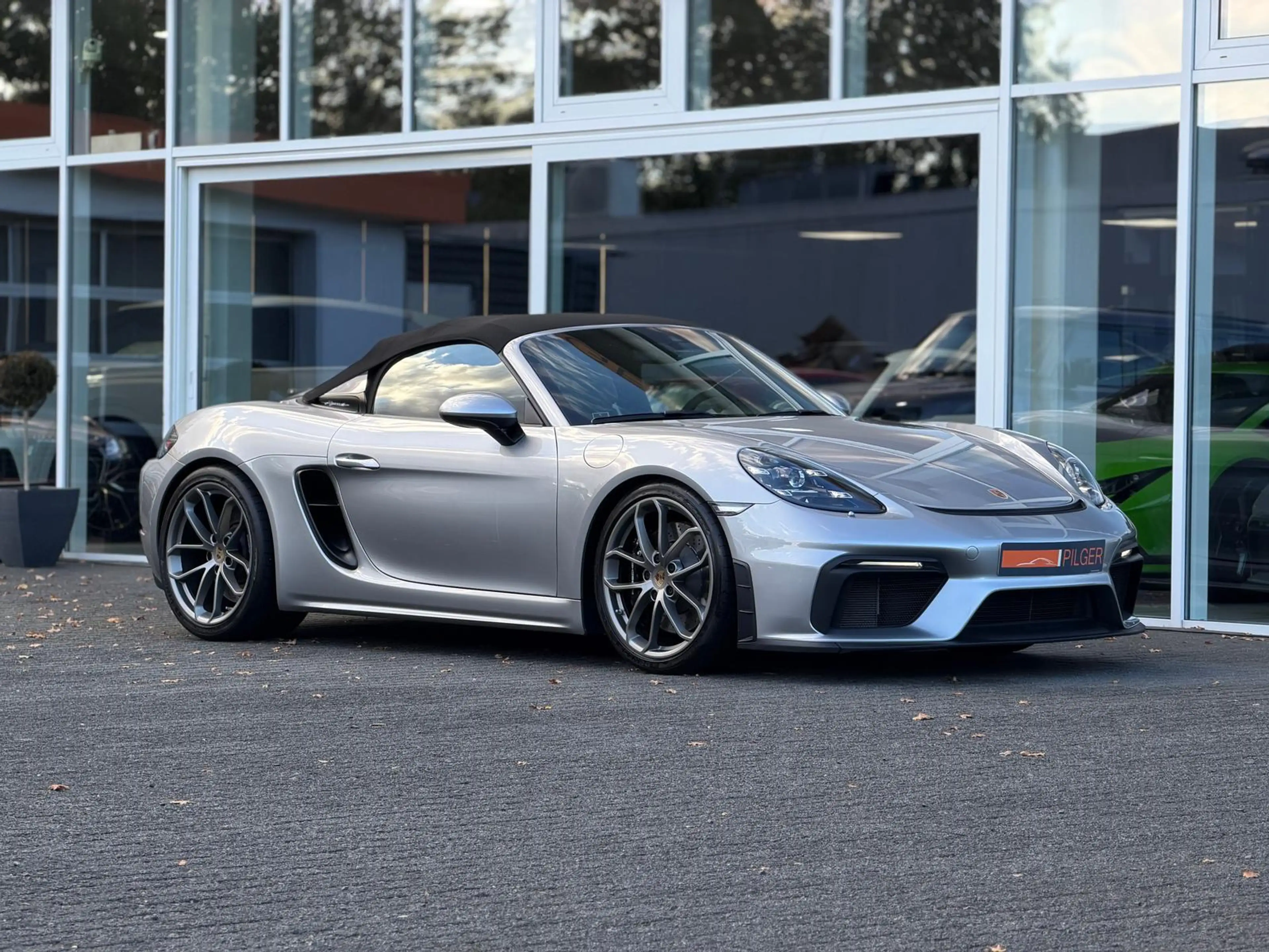 Porsche Boxster Spyder 718 Vollschale*Carbon*Sport-AGA*Leder*LED — photo 3