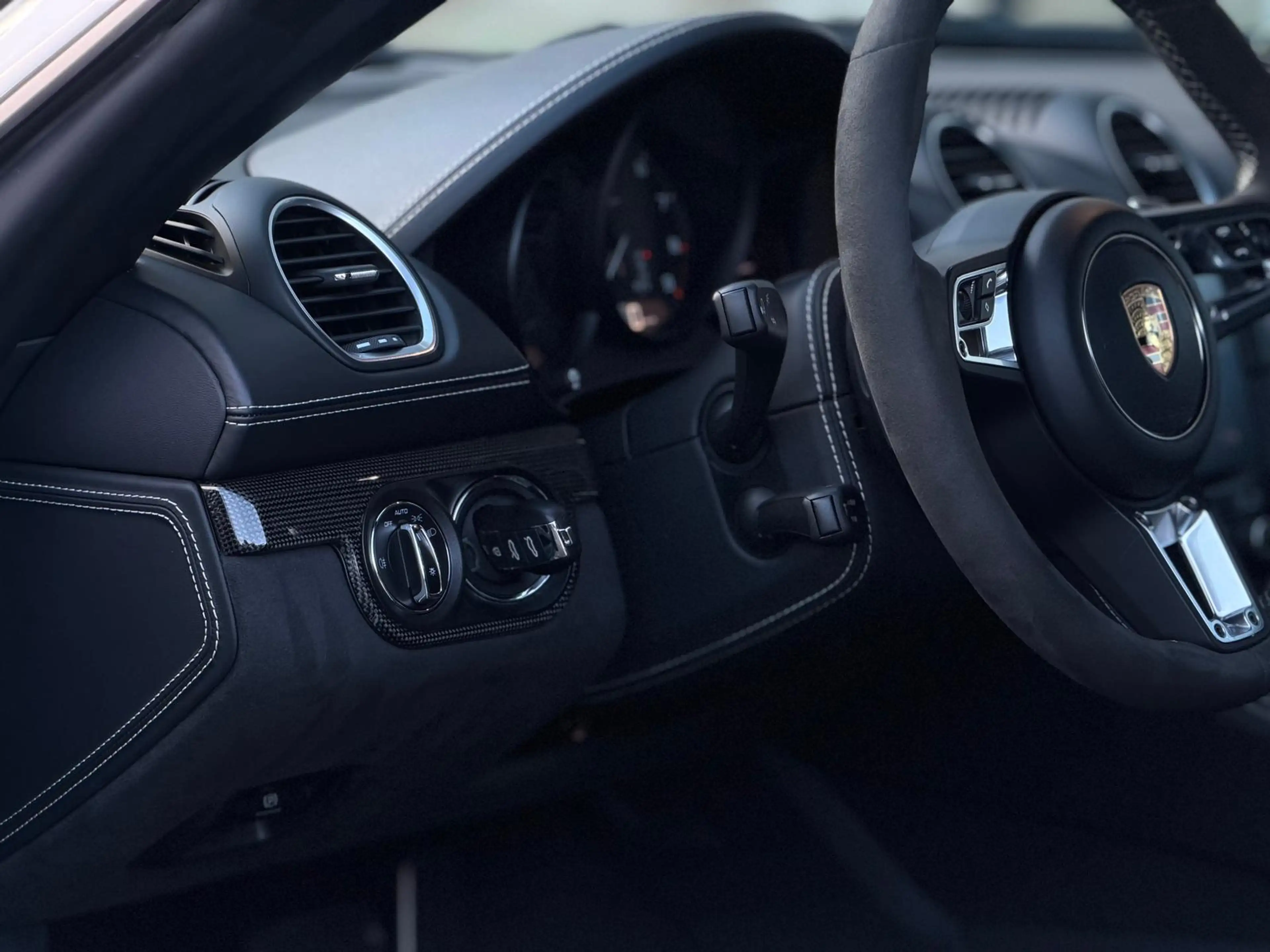Porsche Boxster Spyder 718 Vollschale*Carbon*Sport-AGA*Leder*LED — photo 15