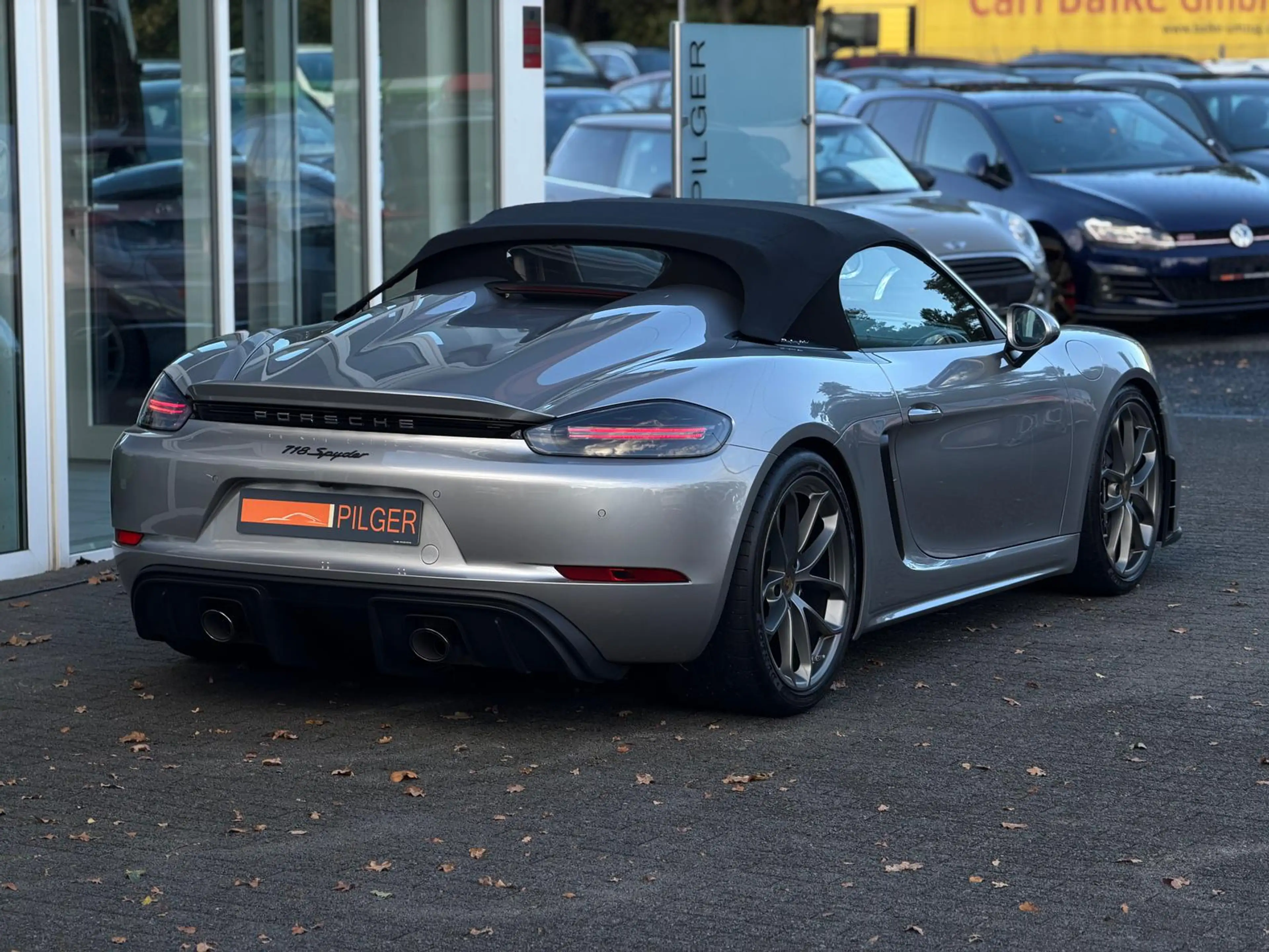 Porsche Boxster Spyder 718 Vollschale*Carbon*Sport-AGA*Leder*LED — photo 4