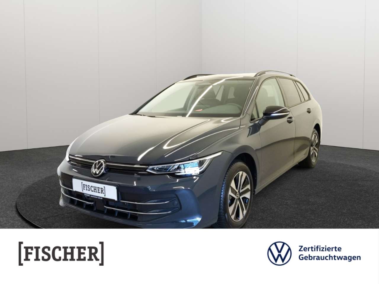 Volkswagen Golf Variant — Volkswagen Golf Variant VIII 2.0TDI DSG Energy LED ACC Rear View Vorber. N