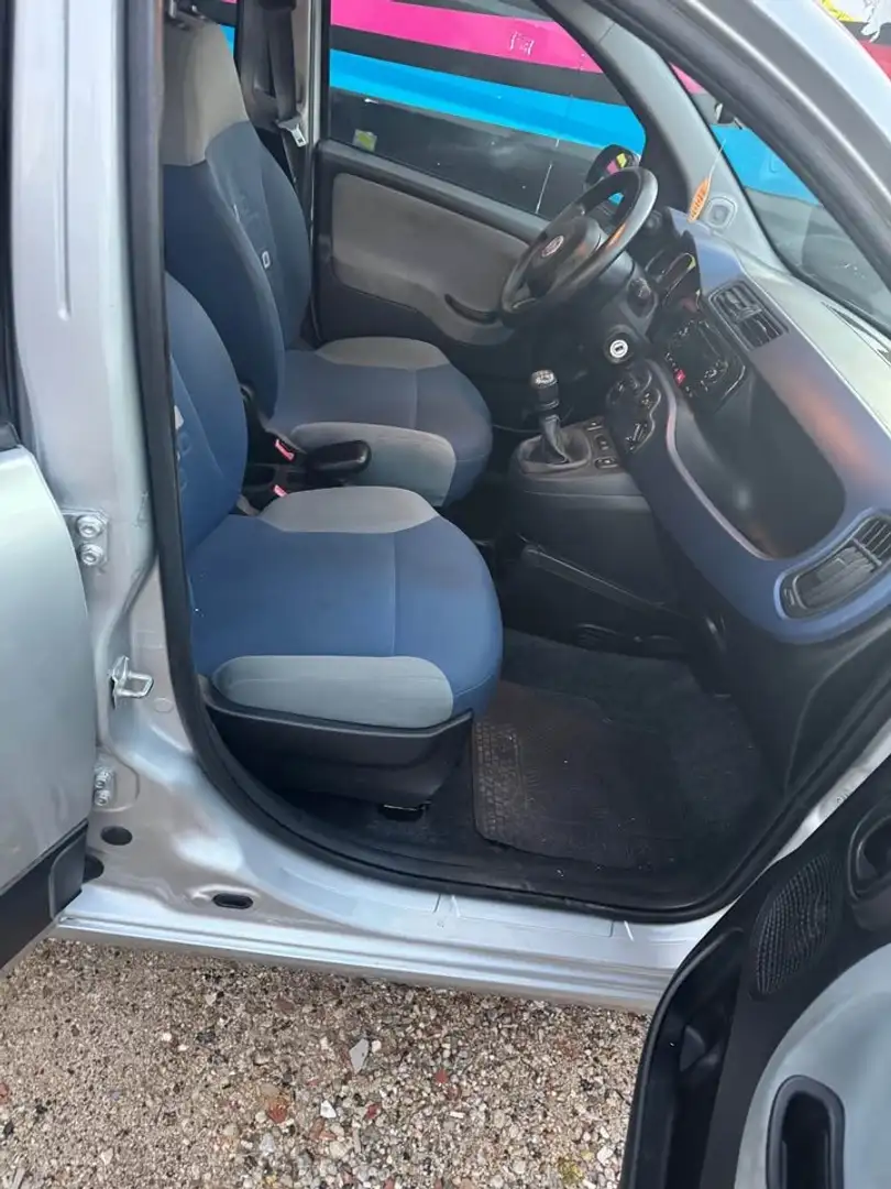 Fiat Panda Panda 1.2 Lounge 69cv E6 Argento - 2