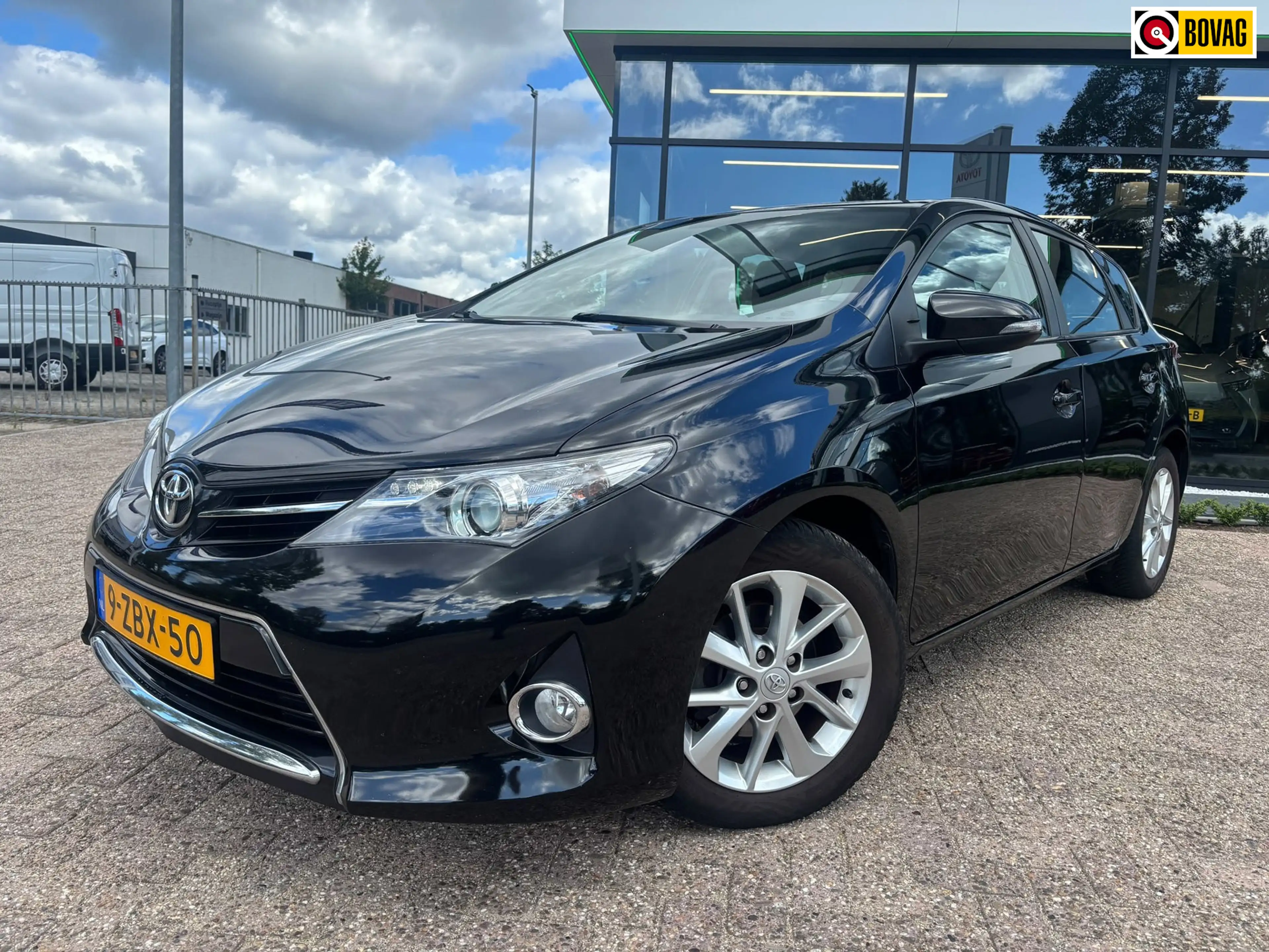Toyota Auris 1.6 Now|Trekhaak
