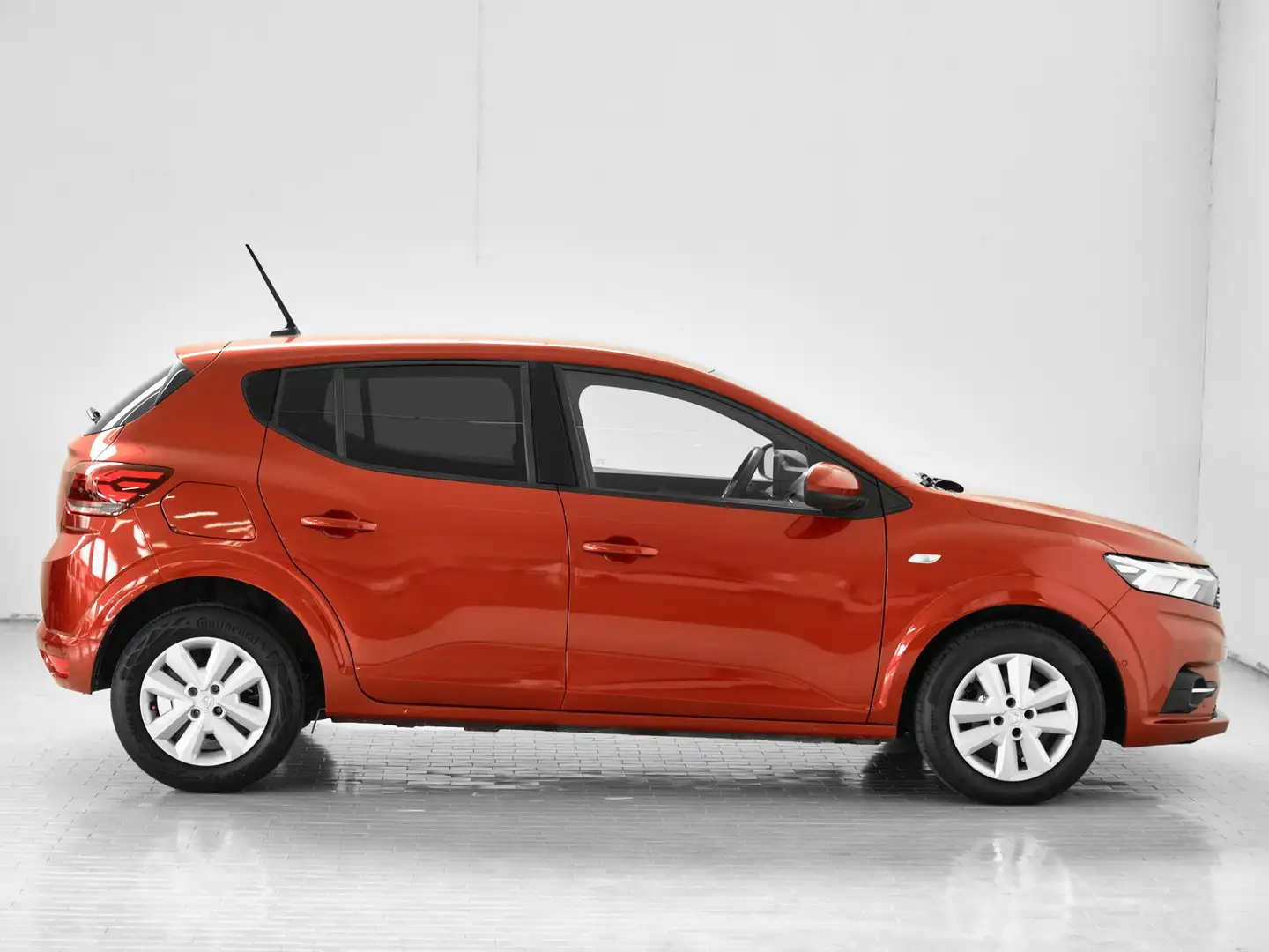 Dacia Sandero Sandero Streetway 1.0 sce Comfort SL DaciaPlu 65cv Rood - 2
