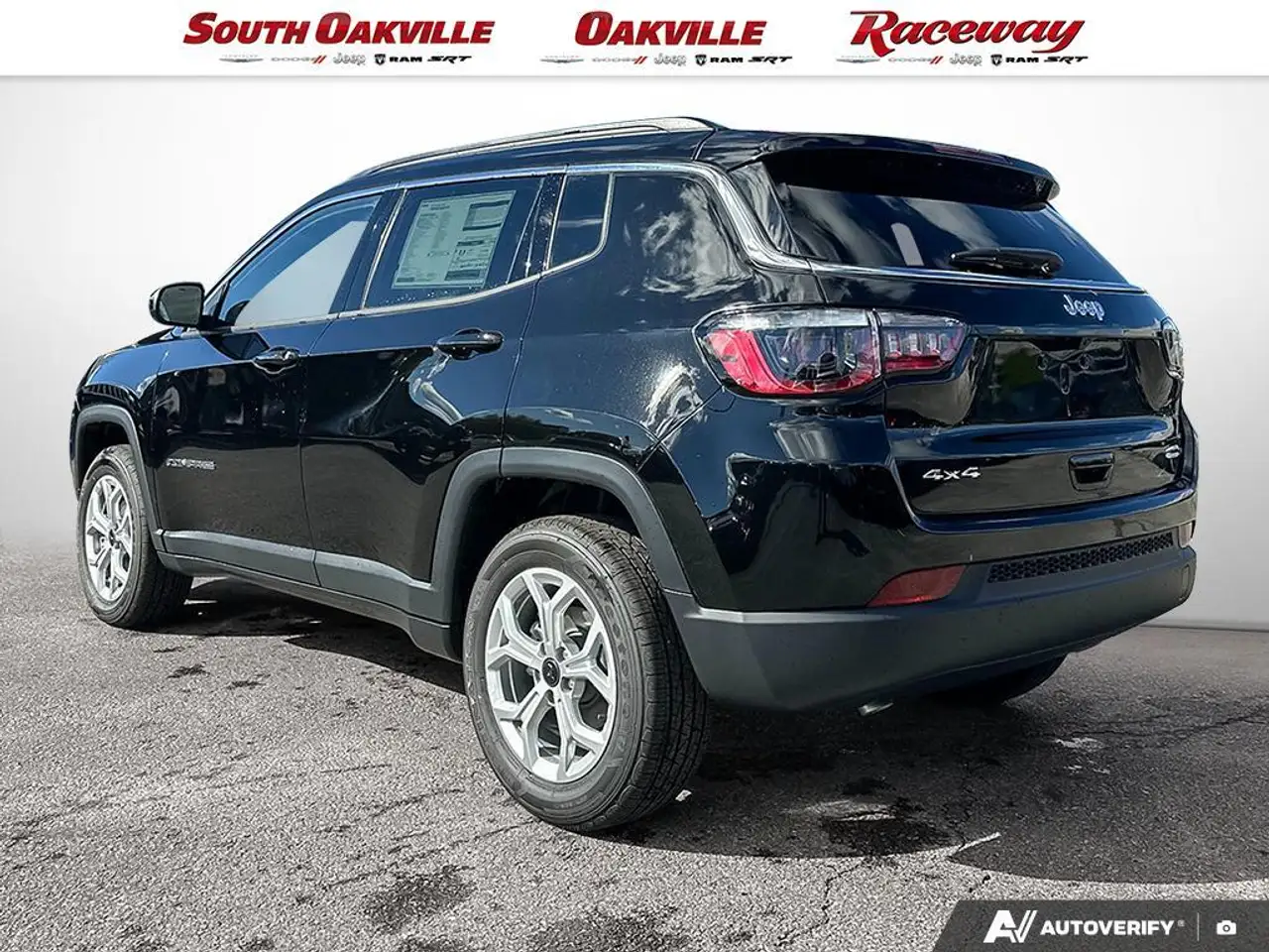 Jeep Compass снимка Jeep Compass