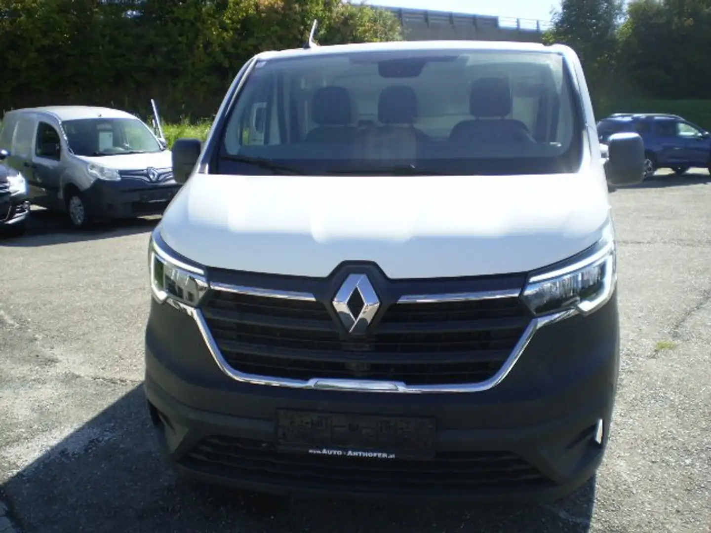 Renault Trafic L2 H1 2,0 DCI Weiß - 2